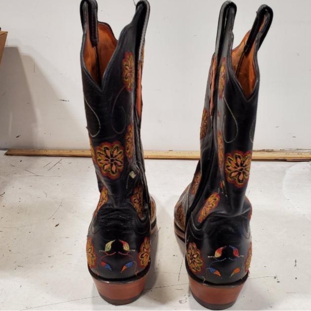 Lucchese 1883 Black Floral Embroidered Heeled Western Boots Size 9 - Picture 3 of 6